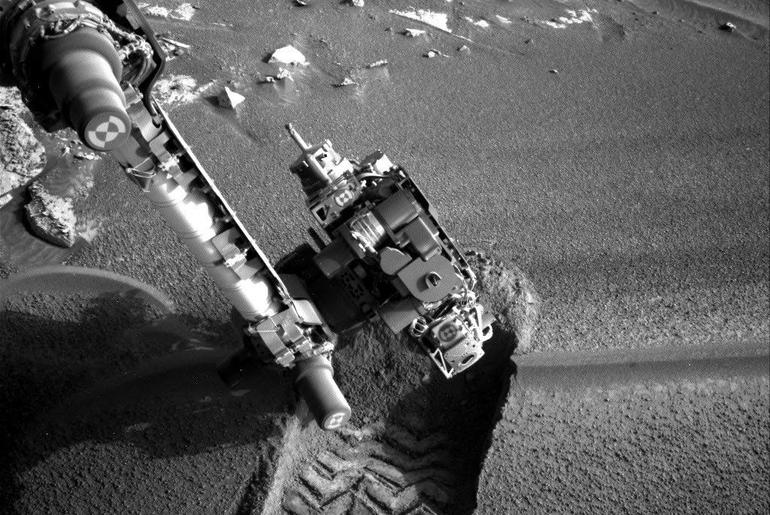 Curiosity Blog, Sols 5002-5009: Tough Planning To Learn More…
