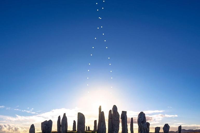 APOD: 2026 September 20 – Analemma over the Callanish Stones