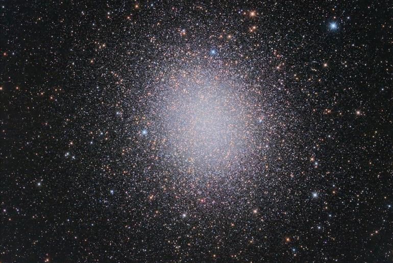APOD: 2026 September 25 – Globular Star Cluster Omega Centauri