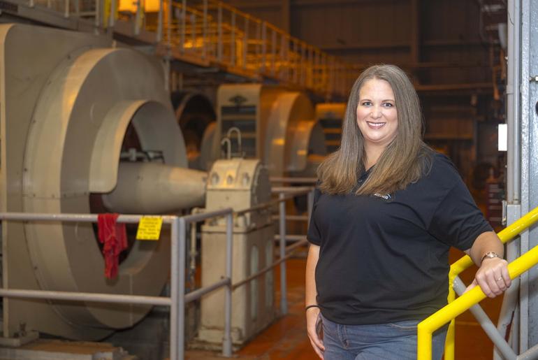 Contractor to Civil Servant: NASA Welcomes Kristie Foster