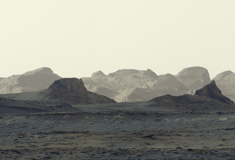 NASA’s Curiosity Rover Catches Stunning Martian Dawn