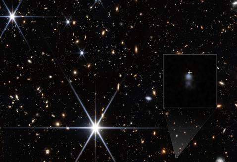 Webb Measures Distance to Farthest Fast Radio Burst…