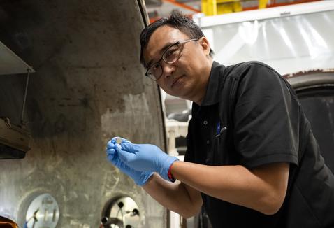 NASA Develops Batteries to Power Humanity’s Return to Moon