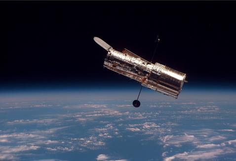 NASA Explores Potential Commercial Servicing for Hubble…